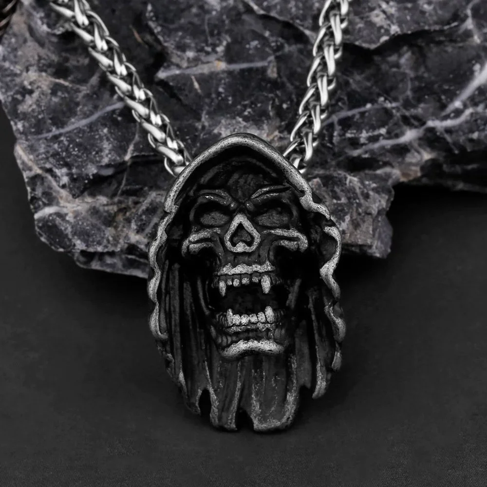 ❤️Stainless Steel Silver Skull Pendant Necklace for Men/Women, GP1231003